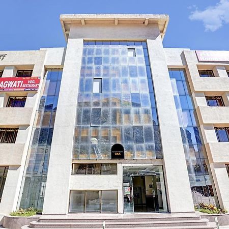 Townhouse Oak Hotel Rama 나식 외부 사진