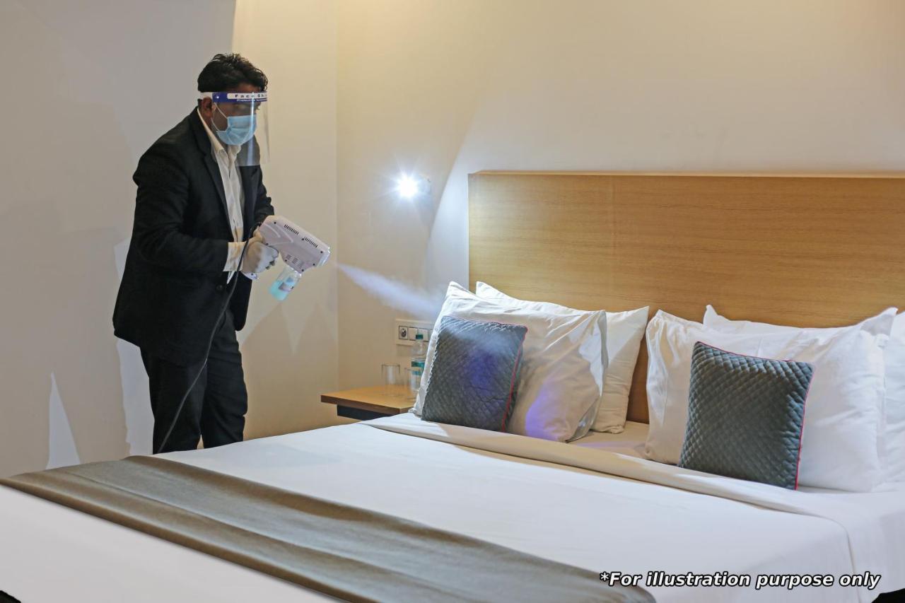 Townhouse Oak Hotel Rama 나식 외부 사진