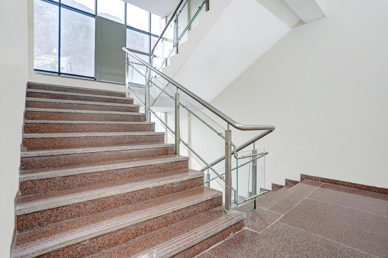 Townhouse Oak Hotel Rama 나식 외부 사진